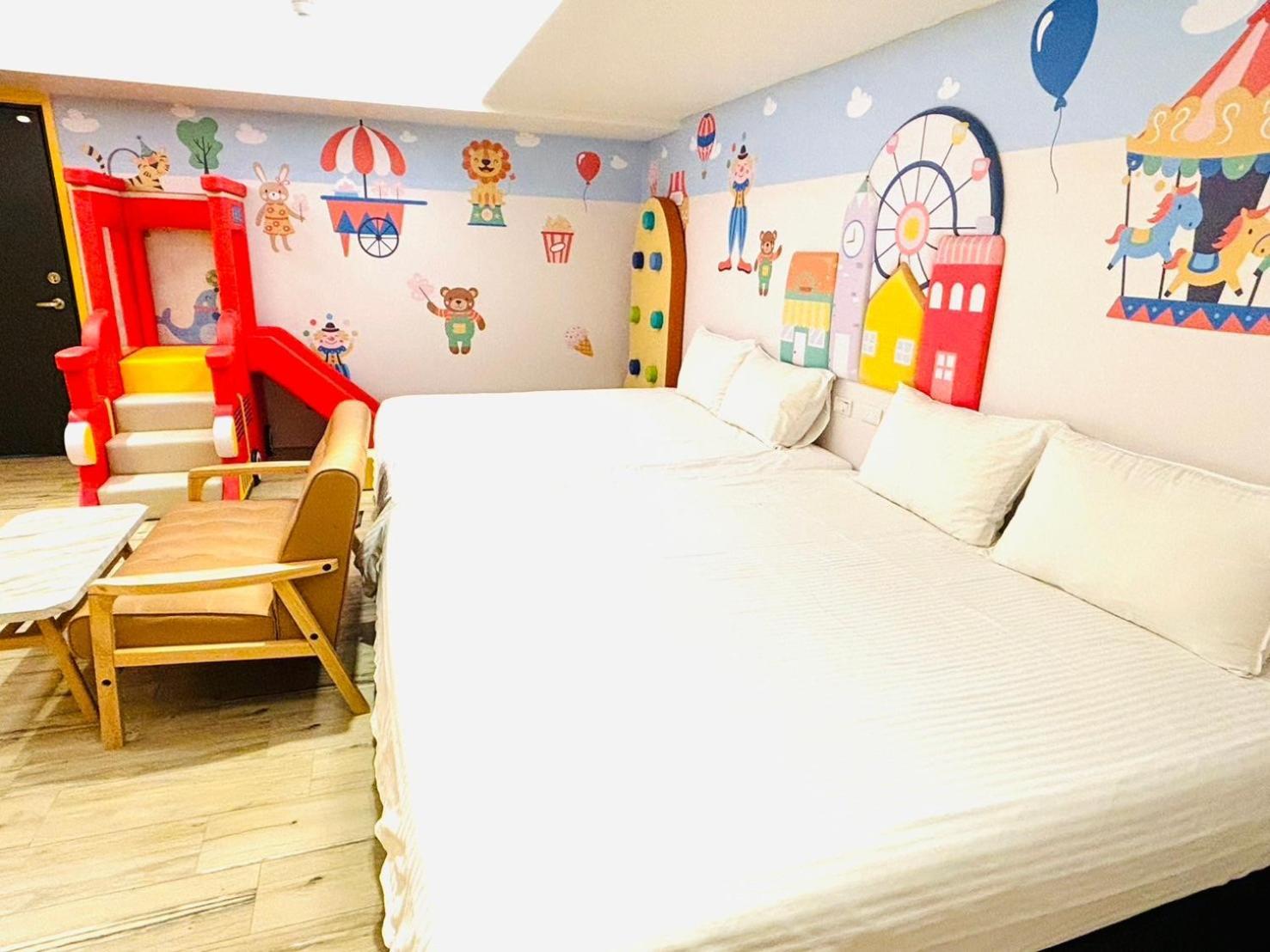 Have Fun Hotel Luodong Eksteriør bilde